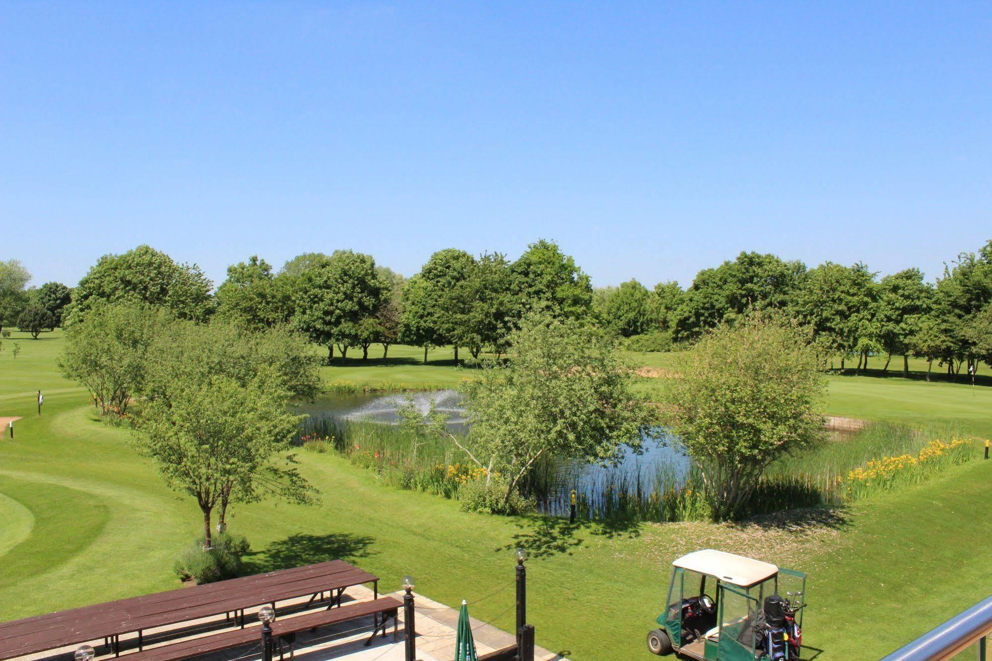 Bicester Hotel, Golf & Spa Buitenkant foto